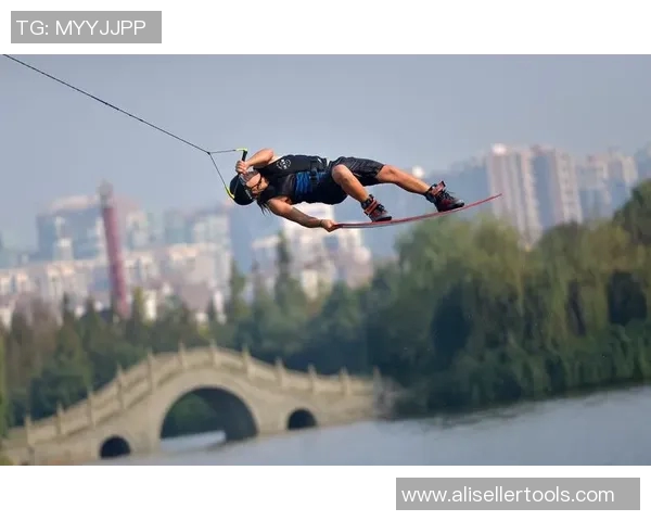 成都极限运动队以93分稳居联赛积分榜首位展现强劲实力 成都极限运动队以93分稳居联赛积分榜首位展现强劲实力